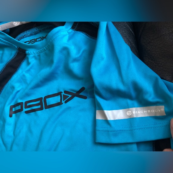 P90x 2 Women’s Blue Black short sleeve t shirt top NWOT! XS Extra Small tee - Picture 4 of 8